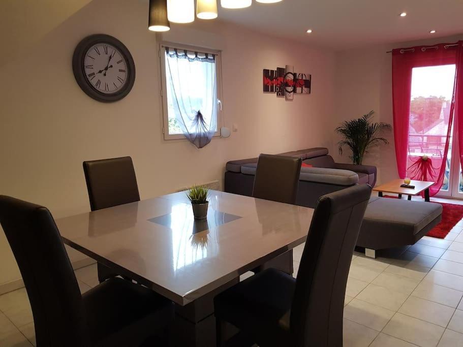Logement Plein Centre De Plerin A Proximite Des Plages Et Des Commerces Esterno foto